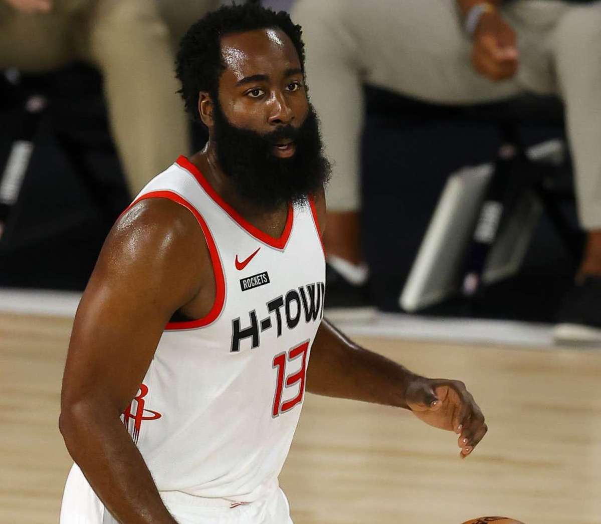 曼城无疑是 曼城无疑是