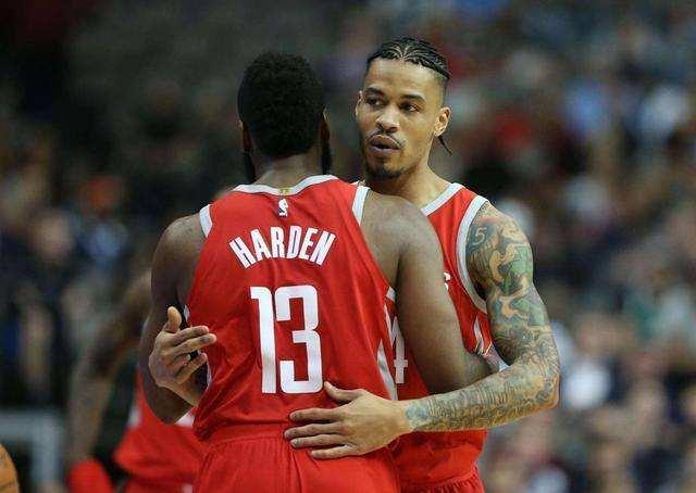 同样是雄鹿 同样是雄鹿